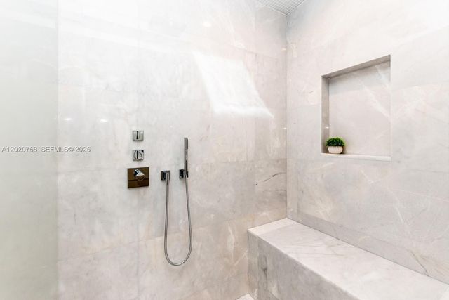 18501 E Collins 1503 1503, Sunny Isles Beach, FL 33160