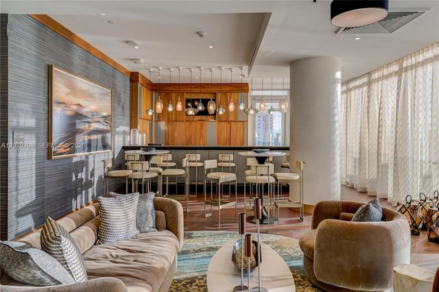 18501 E Collins 1503 1503, Sunny Isles Beach, FL 33160