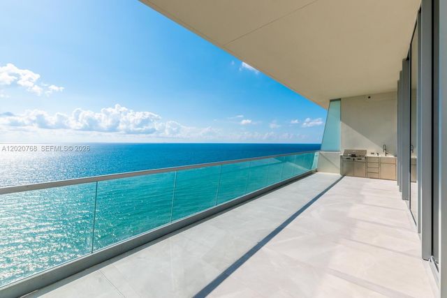 18501 E Collins 1503 1503, Sunny Isles Beach, FL 33160