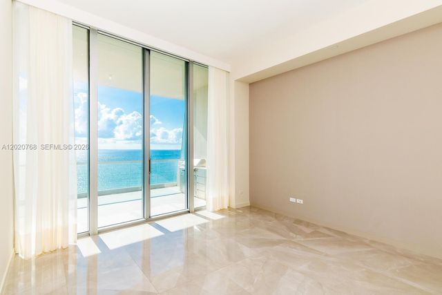 18501 E Collins 1503 1503, Sunny Isles Beach, FL 33160