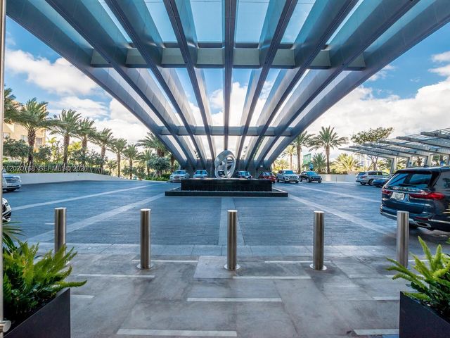 18501 E Collins 1503 1503, Sunny Isles Beach, FL 33160