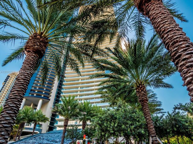 18501 E Collins 1503 1503, Sunny Isles Beach, FL 33160