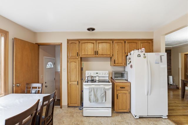 4907 N Stone St, Spokane, WA 99207