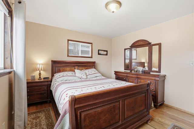 4907 N Stone St, Spokane, WA 99207