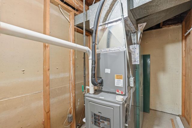 4907 N Stone St, Spokane, WA 99207