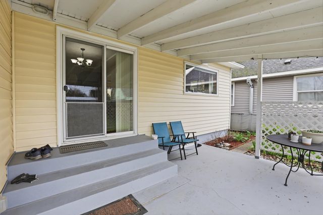 4907 N Stone St, Spokane, WA 99207