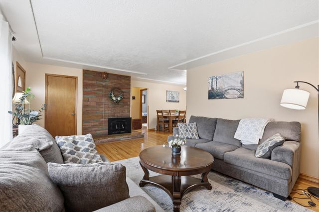 4907 N Stone St, Spokane, WA 99207