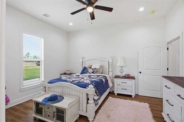 4846 Holbrook Court Lane, Dequincy, LA 70633