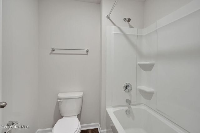 1221 Inner Banks Lane, Jacksonville, NC 28546