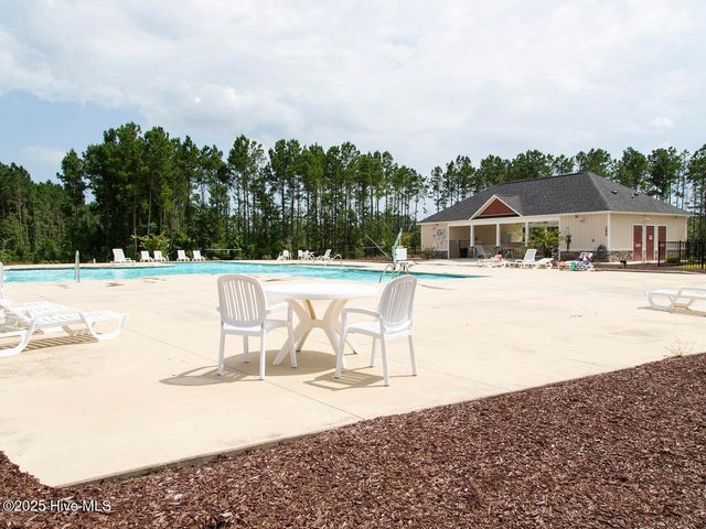 1221 Inner Banks Lane, Jacksonville, NC 28546