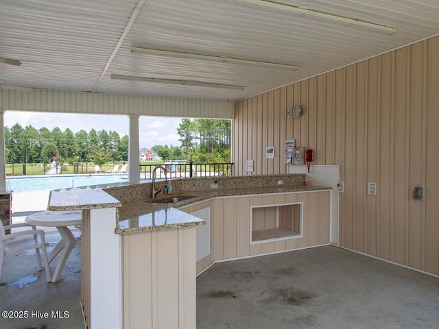 1221 Inner Banks Lane, Jacksonville, NC 28546