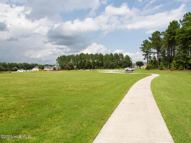 1221 Inner Banks Lane, Jacksonville, NC 28546