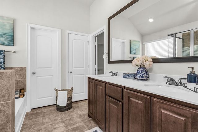 1413 River Vale Road, Garland, TX 75041