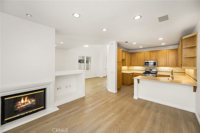 18621 Park Meadow, Huntington Beach, CA 92648