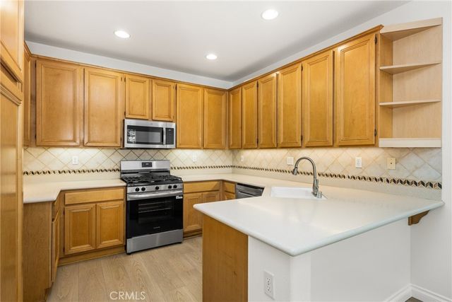 18621 Park Meadow, Huntington Beach, CA 92648