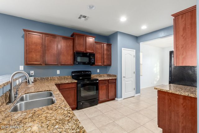 10484 E VERBINA Lane, Florence, AZ 85132