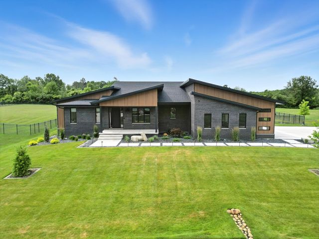 4137 167th Avenue, Lowell, IN 46356