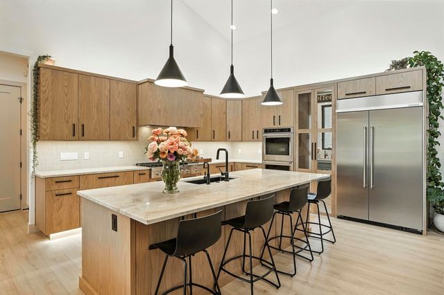 4137 167th Avenue, Lowell, IN 46356