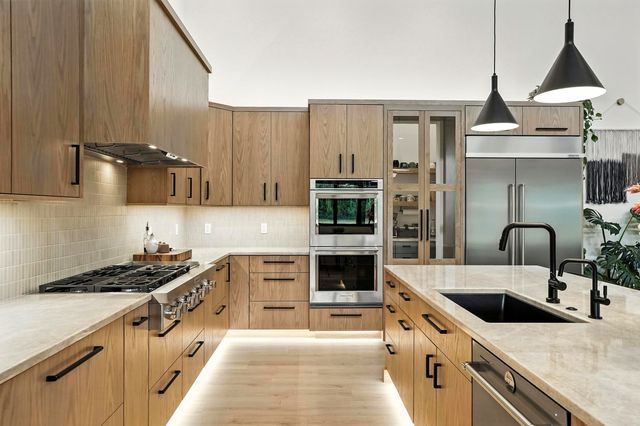 4137 167th Avenue, Lowell, IN 46356