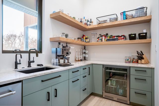 4137 167th Avenue, Lowell, IN 46356