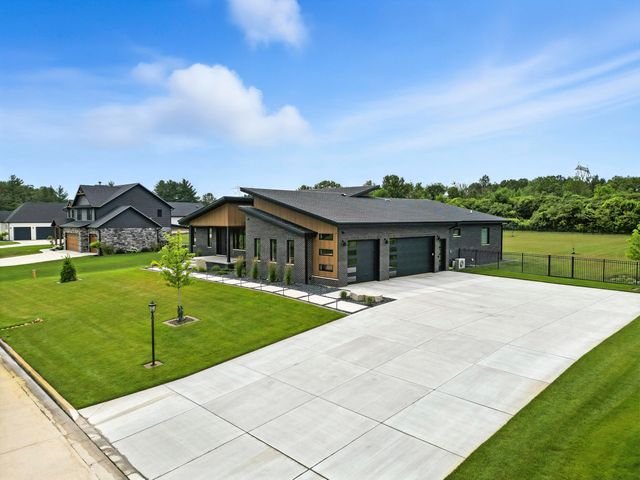 4137 167th Avenue, Lowell, IN 46356