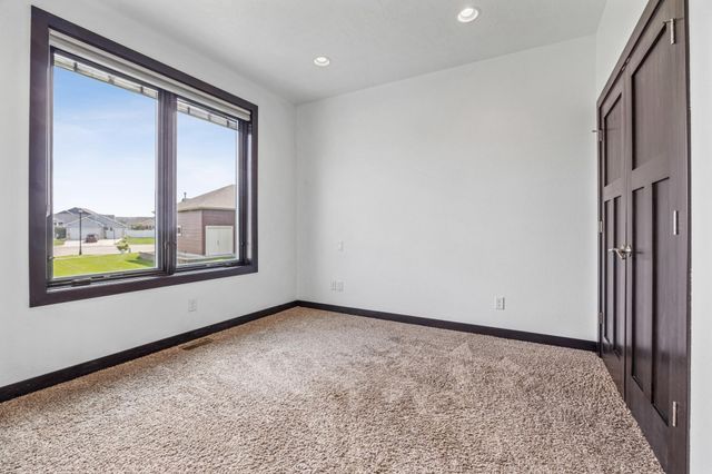 3004 6th Street E, West Fargo, ND 58078