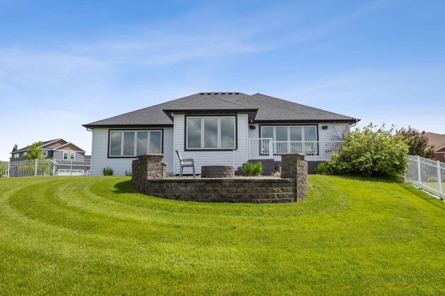 3004 6th Street E, West Fargo, ND 58078