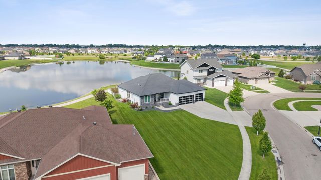 3004 6th Street E, West Fargo, ND 58078