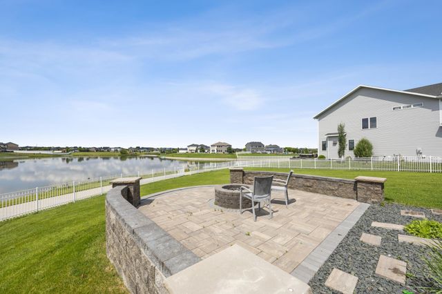 3004 6th Street E, West Fargo, ND 58078
