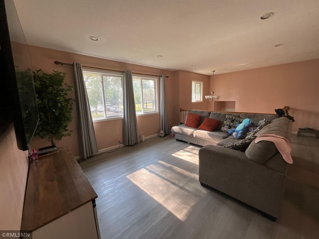 7308 Fremont Avenue N, Brooklyn Park, MN 55444 — photo 2