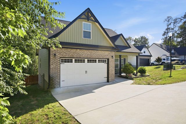 233 Eastview Cove Drive SE, Cleveland, TN 37323