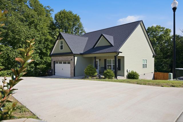 233 Eastview Cove Drive SE, Cleveland, TN 37323