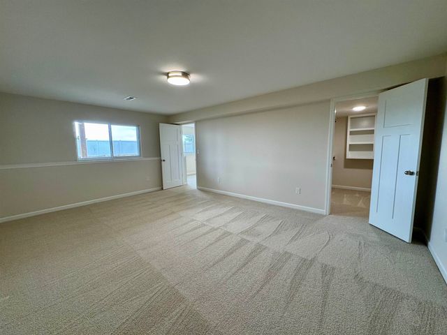 10403 W 35th St S, Wichita, KS 67215