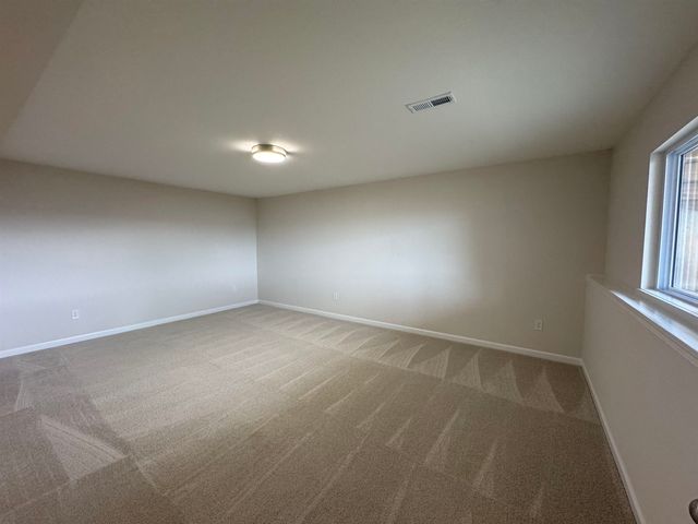 10403 W 35th St S, Wichita, KS 67215