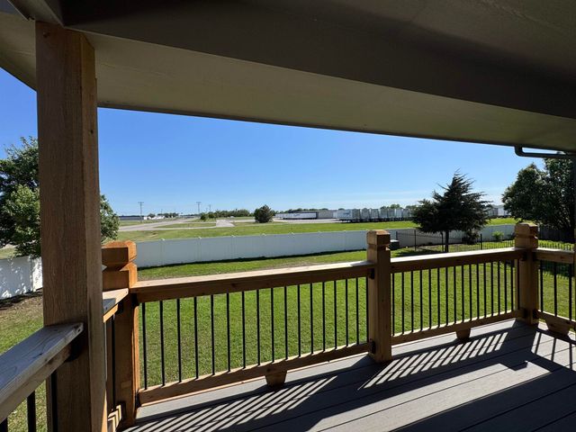 10403 W 35th St S, Wichita, KS 67215