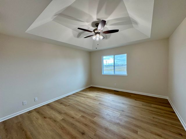 10403 W 35th St S, Wichita, KS 67215