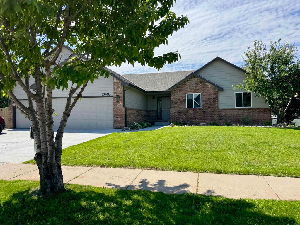 10403 W 35th St S, Wichita, KS 67215