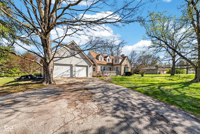 6702 E 96th Street, Fishers, IN 46038