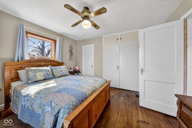 6702 E 96th Street, Fishers, IN 46038