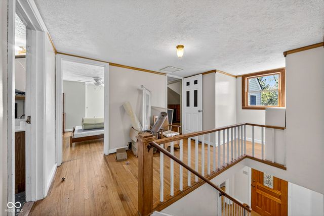 6702 E 96th Street, Fishers, IN 46038