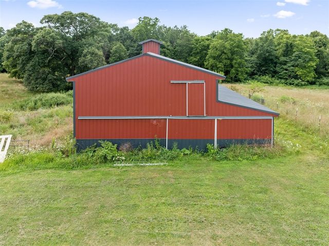 68090 Calvin Center Road, Cassopolis, MI 49031