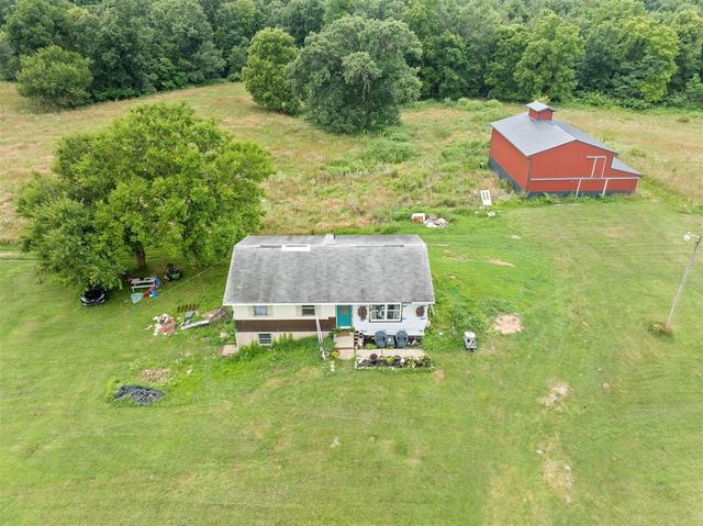 68090 Calvin Center Road, Cassopolis, MI 49031