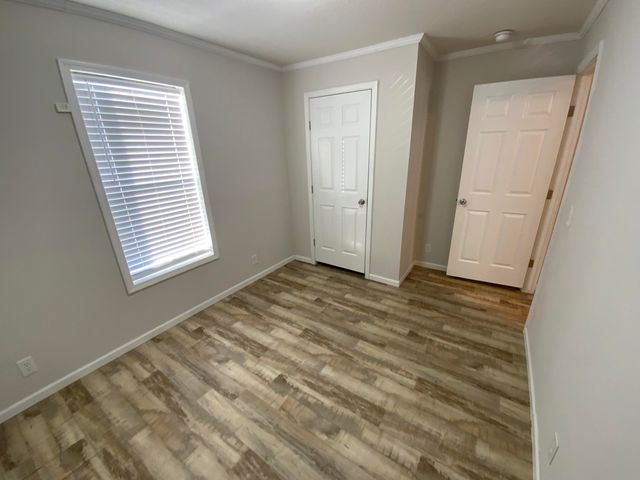 3635 Hawthorn Drive, Jackson, MI 49201