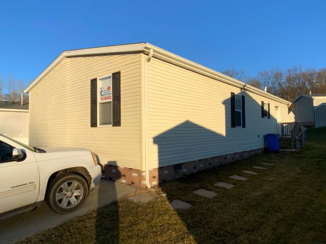 3635 Hawthorn Drive, Jackson, MI 49201