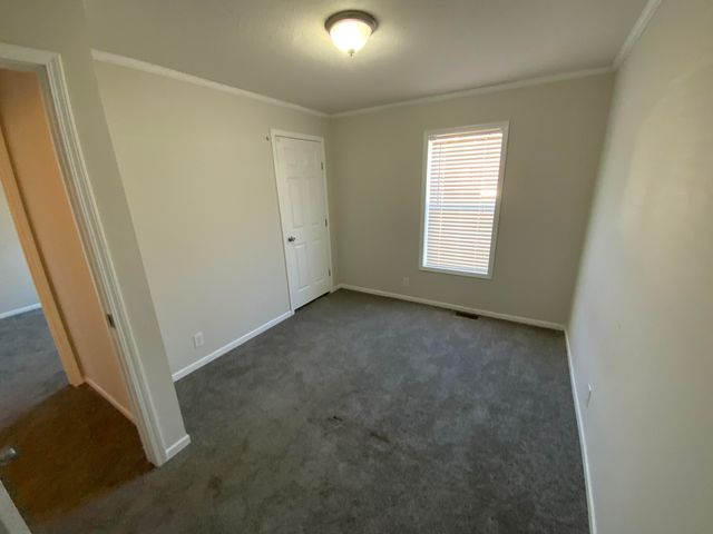 3635 Hawthorn Drive, Jackson, MI 49201