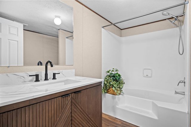 145 Grand Avenue, Branson, MO 65616