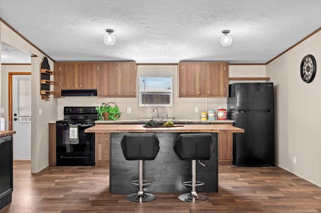 145 Grand Avenue, Branson, MO 65616