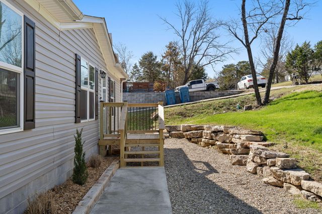 145 Grand Avenue, Branson, MO 65616