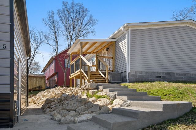 145 Grand Avenue, Branson, MO 65616