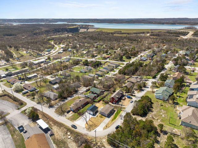 145 Grand Avenue, Branson, MO 65616